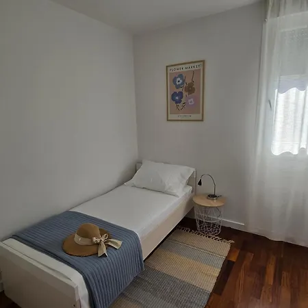 Sunrise Penthouse Znjan 스플리트